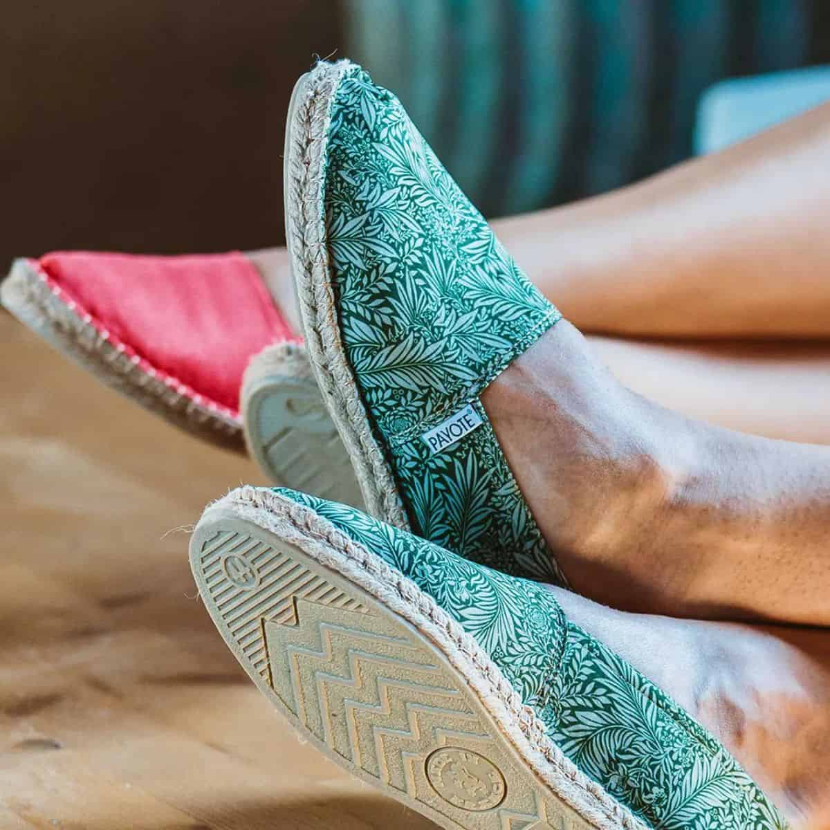 Manual Alapagatera espadrilles - Picture of La Manual Alpargatera, Barcelona Manual Alapagatera espadrilles - Picture of La Manual Alpargatera, Barcelona